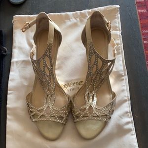 Vince Camuto gold wedge sandals size 8.5